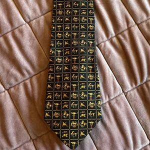 Vintage Ferragmo assorted animal print silk tie